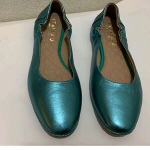 ITALEAU  Shimmering Teal Flats